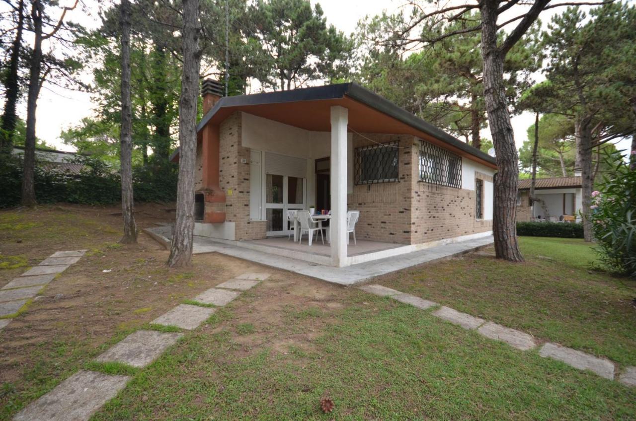 Villaggio Laura Lignano Sabbiadoro Exterior foto